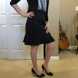 Juliana Collezione Black Ruffled Pencil Skirt